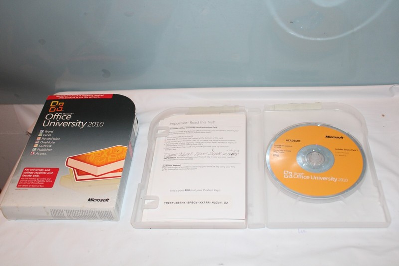 Microsoft Office University 2010 PC DVD-ROM Windows