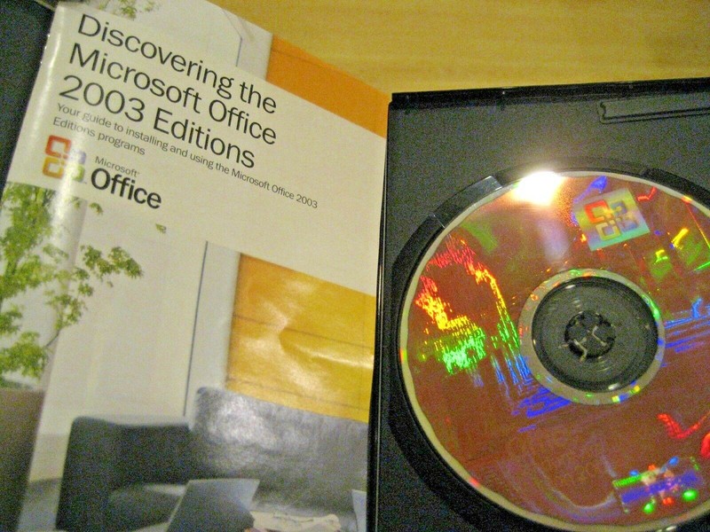 OFFICE 2003 CD DISK PC USER GUIDE MANUAL KEY Student Teacher Edition multi use gallery