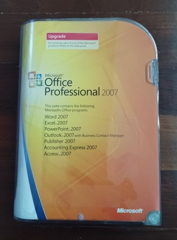 Microsoft Office Professional 2007 - Upgrade - w/Product Key, 2-Discs Genuine