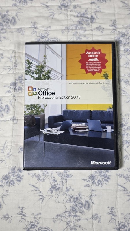 Microsoft Office Professional 2003 Academic Edition with Key – 2 Discs