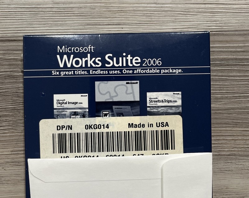 Dell Microsoft Works Suite 2006 computer software CD set with product key NEW