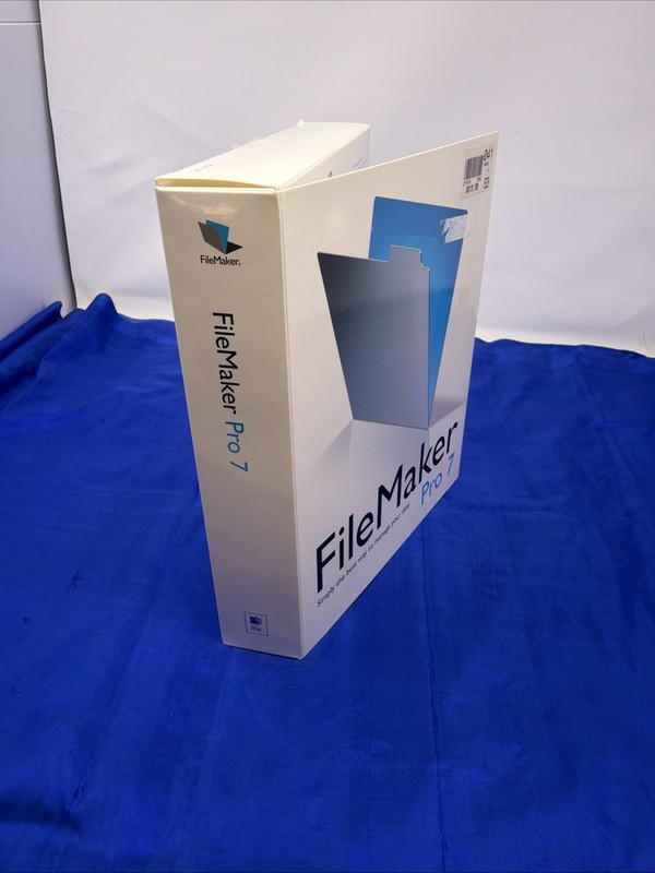 FileMaker Pro 7 Software for Mac CD-ROM Complete with Box & Manuals gallery