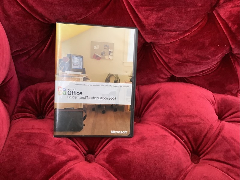 Microsoft Office Student and Teacher Edition 2003 –