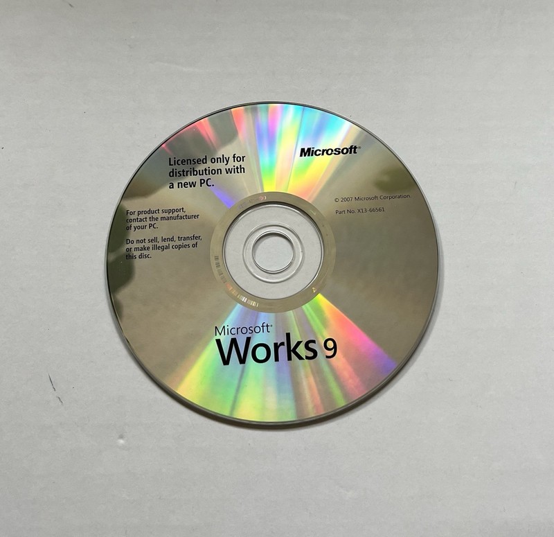 Microsoft Works 9 Software CD-ROM OEM New PC X13-66561