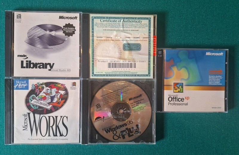 Microsoft CDs,5 Pack Bundle Office XP Pro,Works,Windows95 Plus,Office 97,Library