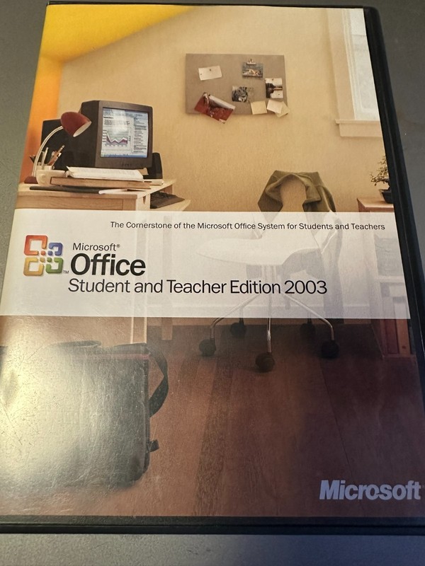 Microsoft Office 2003 Student and Teacher Edition (Retail) with Product Key
