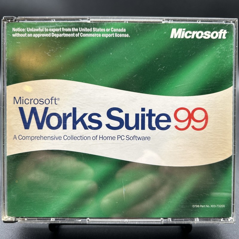 Microsoft Works Suite 99 Disc Set Vintage 4 Discs Pc Software – Excellent