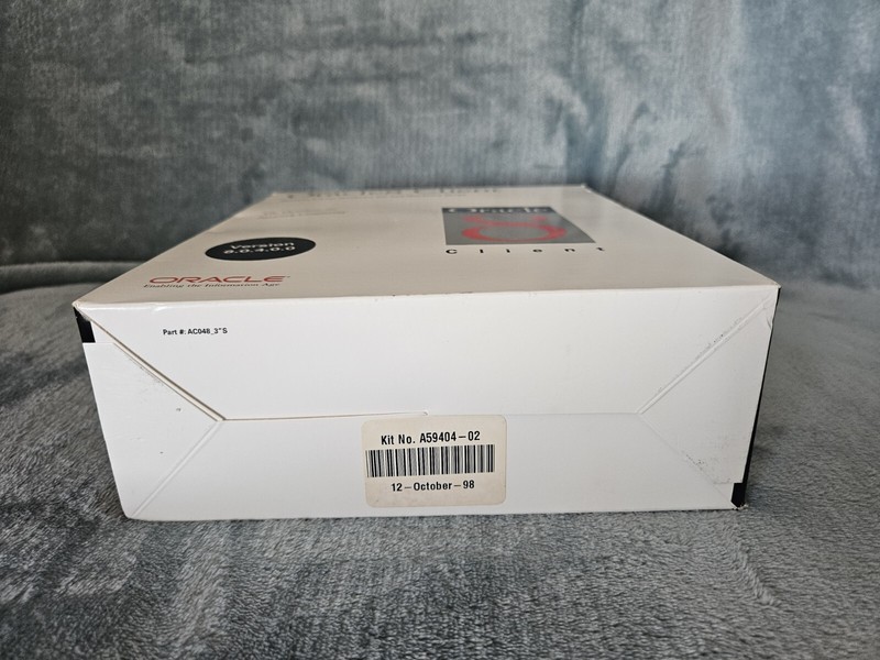 Oracle8 Oracle 8 Personal Edition Windows NT 95 Software VTG Big Box SEALED DISC gallery