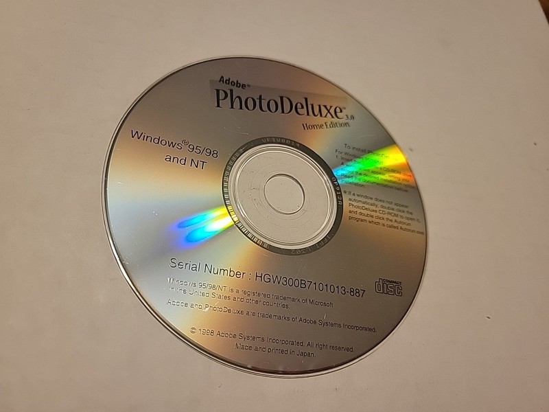 Vintage 1998 Adobe Photo Deluxe Home Edition 3.0 - Windows 95/98 & NT Loose Disc gallery