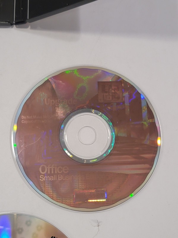 Microsoft Office Small Business Edition 2003 - 3 Discs, User Manual gallery