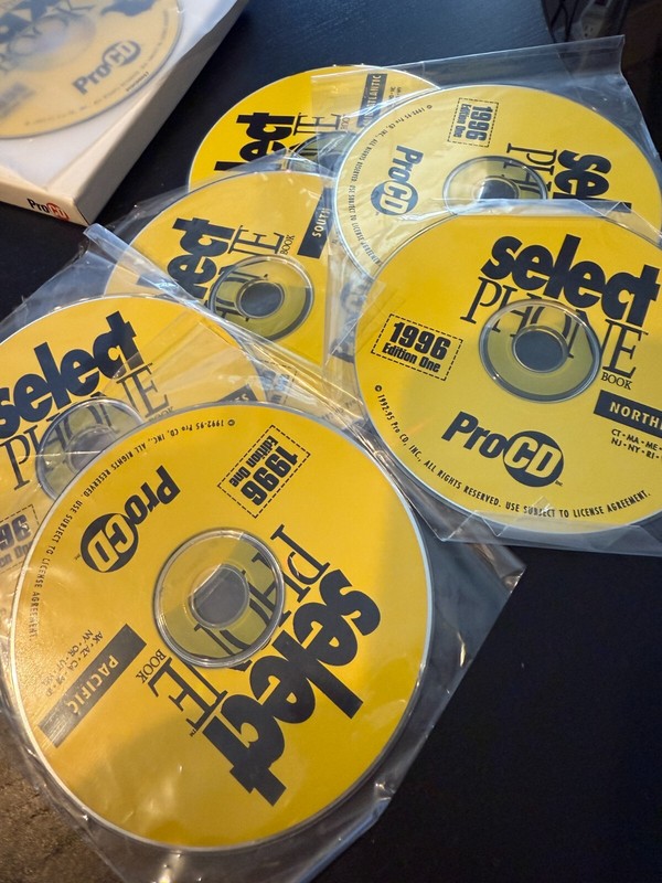 Pro CD Select Phone Book 1996 Edition Set CD-ROM Edition 1 Deluxe