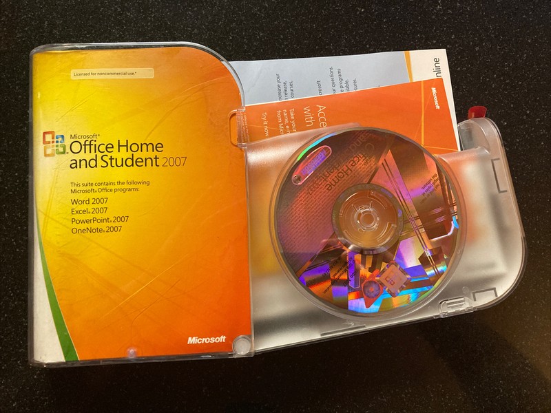 Microsoft Office Home and Student 2007 (79G-00007)
