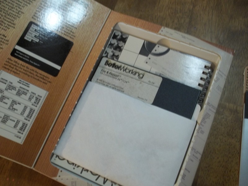 Commodore 64/128 - Better Working File &Report Spinnaker * VTG 1986 gallery