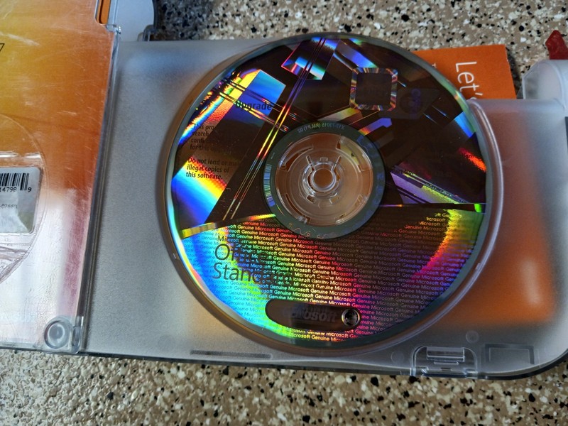 Lot 2 Micosoft Office Access 2007/Office Standard(Word,Excel,PowerPoint,Outlook) gallery