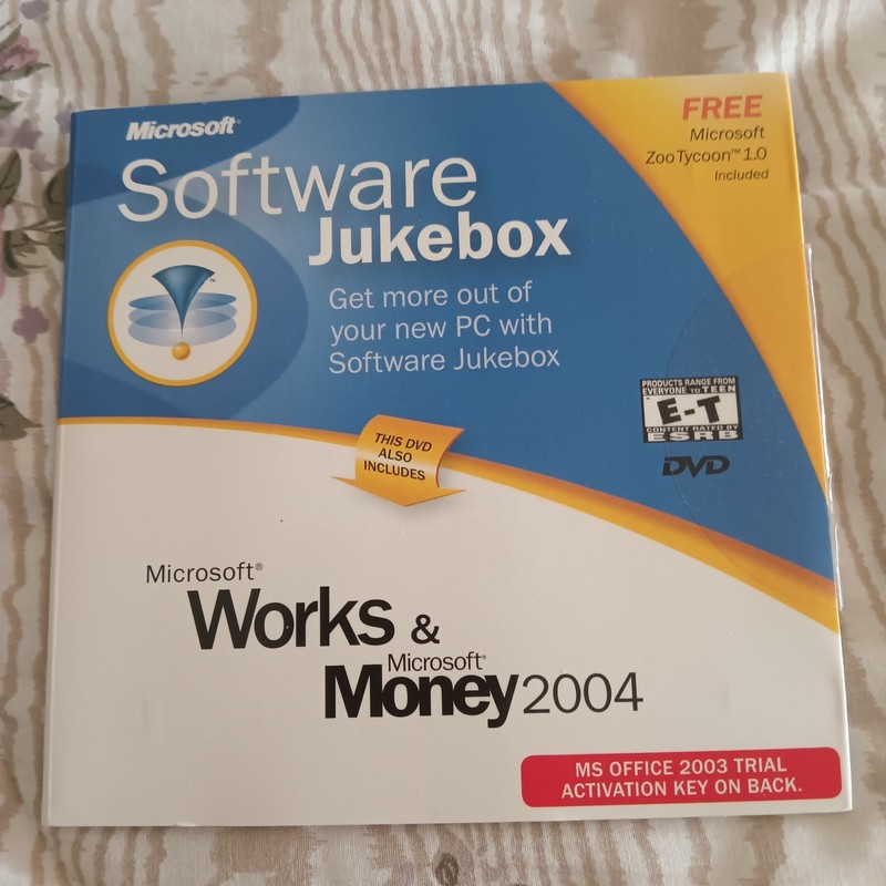 Microsoft Works 7.0 and Money 2004 CD-ROM Software Disk With Key