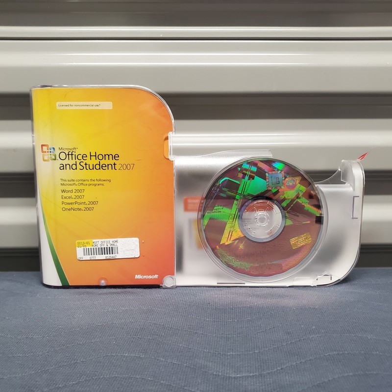 Microsoft Office Home and Student 2007 PC Original Case Excel Word XP Vista Only