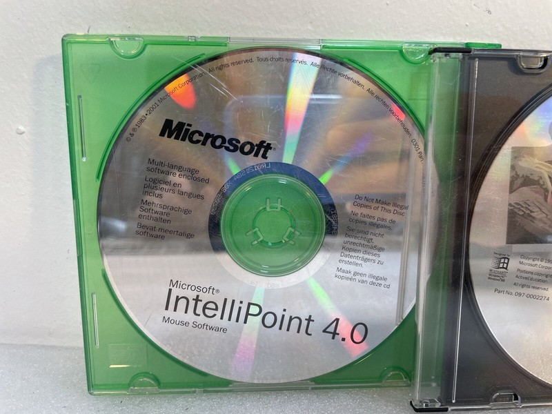 LOT of CD-ROMs PC Software Microsoft Intellipoint 4.0, FrontPage 2000, Plus! gallery