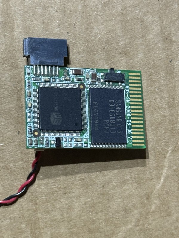 F’real B4 Blender SSD W/ Cable And Software Part # MDS7RSM016GBCFU gallery