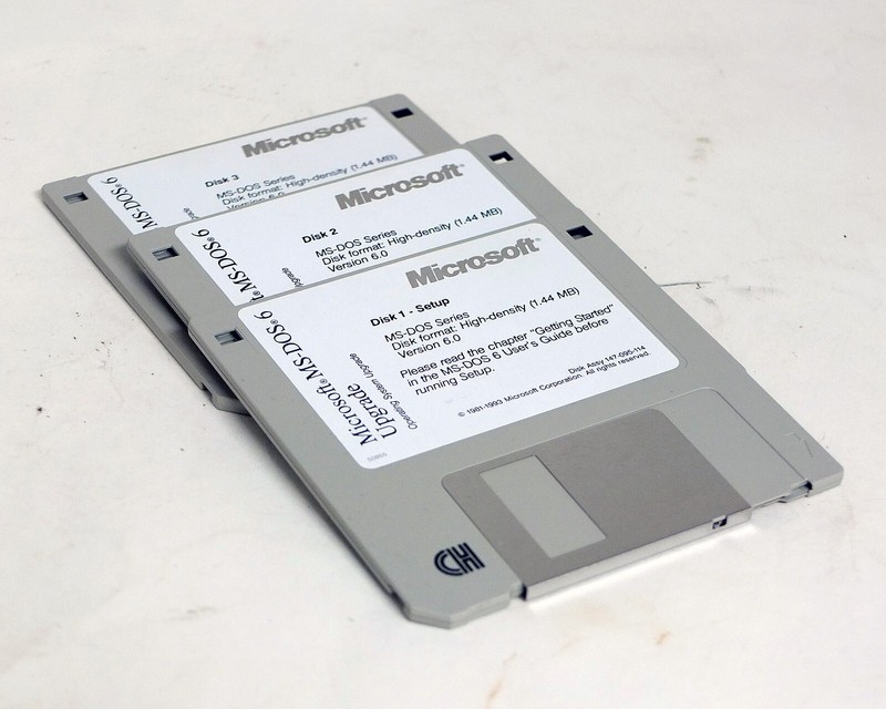 Microsoft MS-DOS 6 Upgrade Operating System 3x Floppy Disks