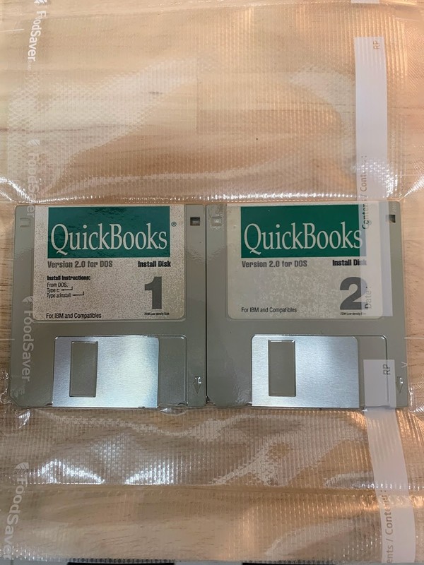 Vintage Software: Intuit Quickbooks 2.0 for DOS-3.5" Diskettes-One Owner-Tested gallery