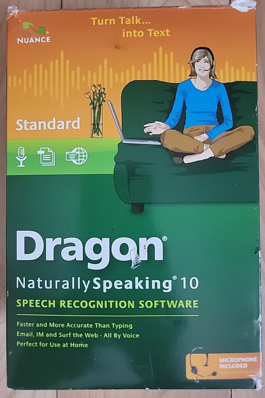 Dragon Naturally Speaking 10 CD for Win 2000/XP/Vista with Headset & S/N - READ gallery