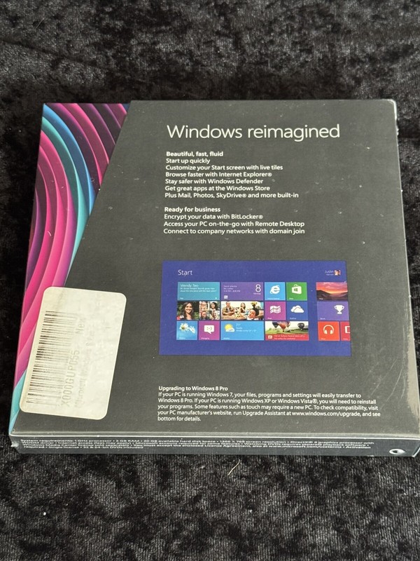 Microsoft Windows 8 Pro Upgrade 32/64 Bit, English with VAT Invoice gallery