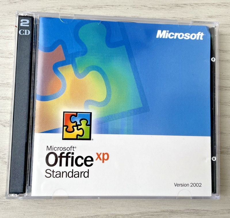 Standard Microsoft Office XP Version 2002 Software Set w/Product Key & 3-CDs