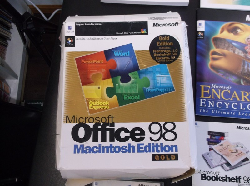 Microsoft Office 98 Gold Macintosh Edition with Box and manuals Mac
