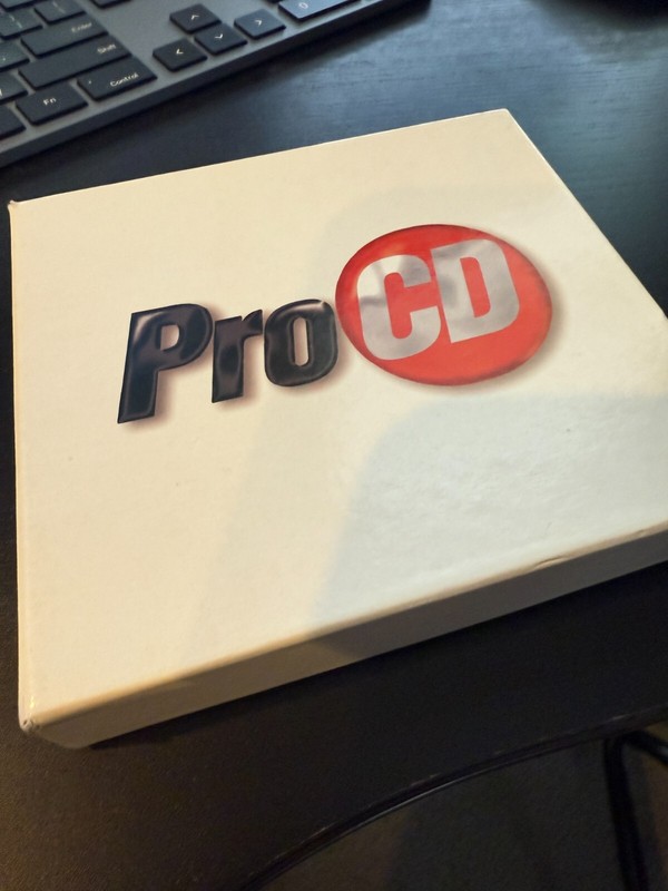 Pro CD Select Phone Book 1996 Edition Set CD-ROM Edition 1 Deluxe gallery