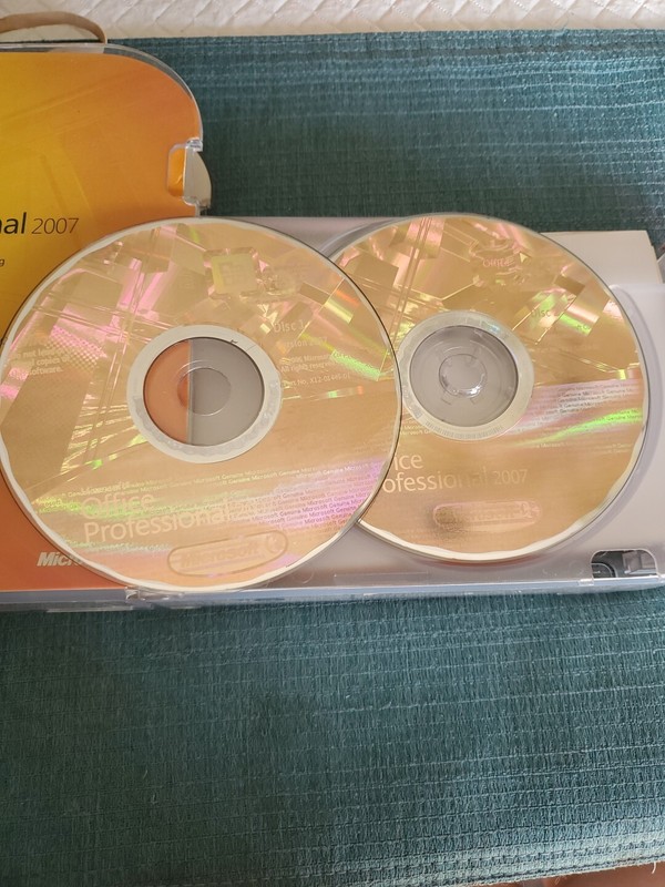 Microsoft Office Professional Upgrade 2007 Windows CDs with Product Key GENUINE gallery
