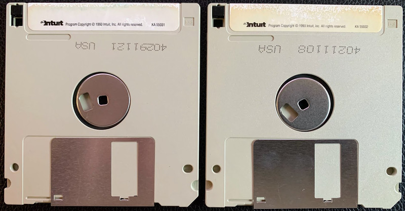 Vintage Software: Intuit Quickbooks 2.0 for DOS-3.5" Diskettes-One Owner-Tested gallery