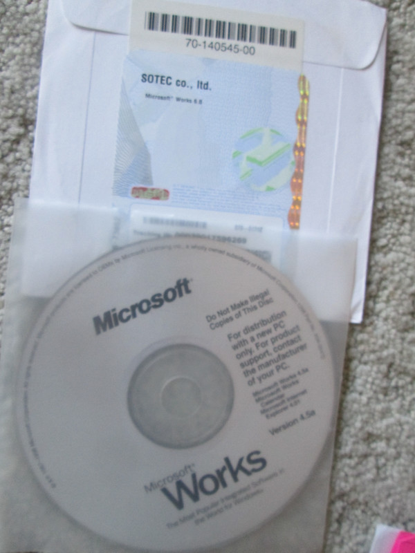 Microsoft Works Version 4.5 CD-Rom PC Software 1997 Windows Office Disc + 6.0