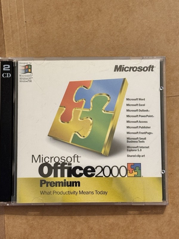 Microsoft Office 2000 Premium Upgrade 2 CD Set English Windows NT/98 X04-84306