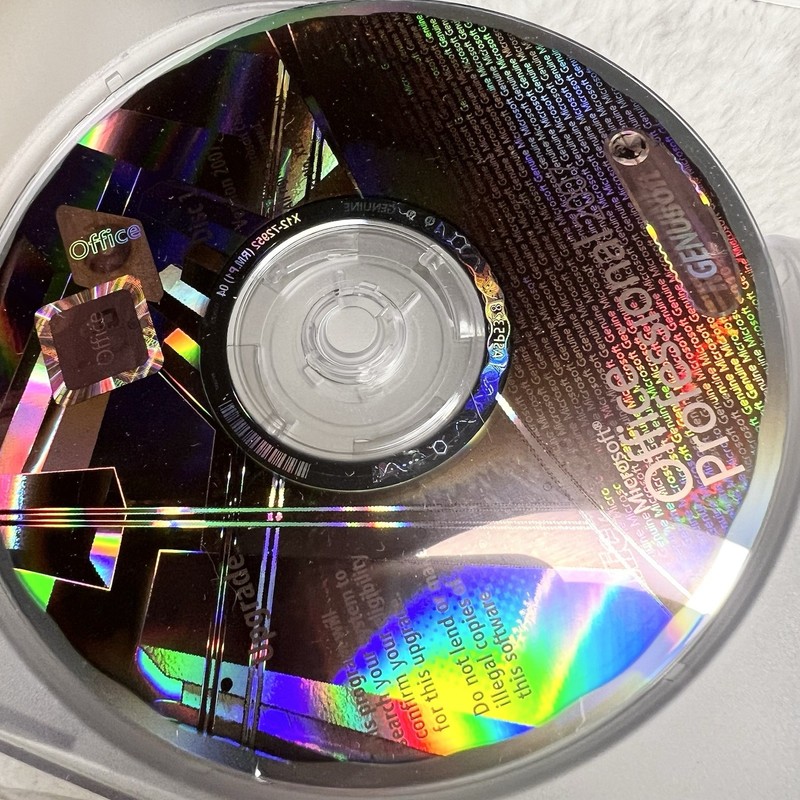Microsoft Office 2007 Standard Upgrade Version w/ Product Key Vintage Computing gallery