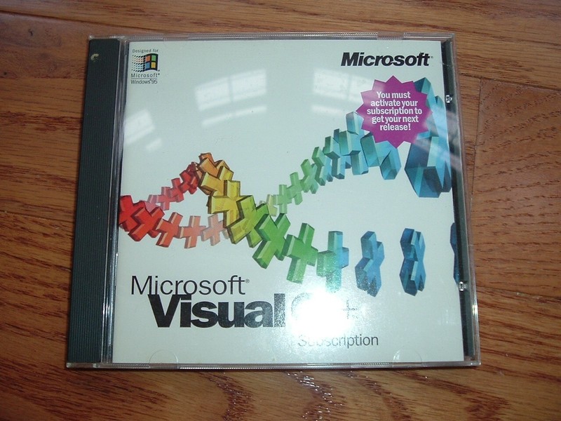 Microsoft Visual C++ 4.0 Subscription – original CD with CD KEY, 1995 edition