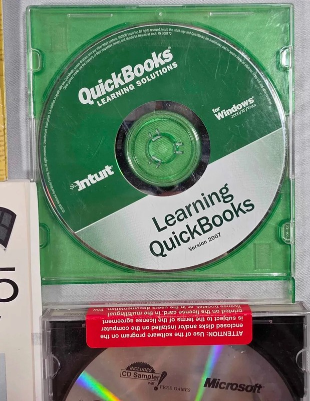 Intuit Quickbooks Pro 2007 Small Business For Windows