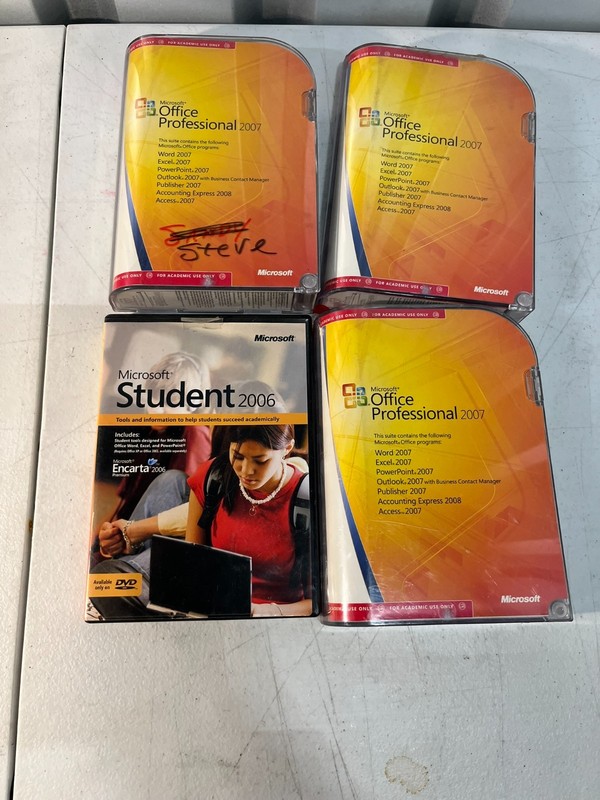 Microsoft Office Professional 2007 Lot x3 + Student 2006 DVD Academic